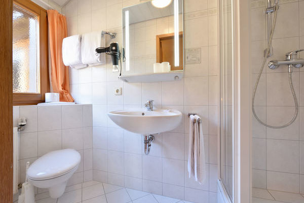 Badezimmer im Zimmer Komfort